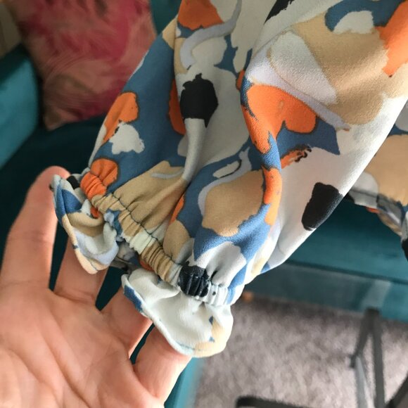 JOIE size L Blue Orange & Gray Floral Pintuck Popover Blouse Peasant Top - Picture 4 of 4